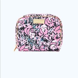 Lilly Pulitzer escape cosmetic hanging with my boo